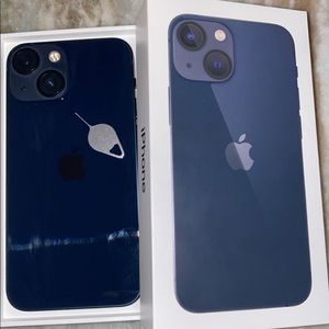 Iphone 13 mini 128G brand new with charger!